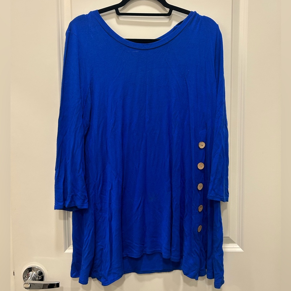 Blue top